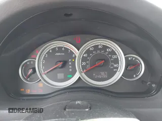 2005 Subaru Legacy Outback z VIN 4S4BP61C857356593, wystawiony jako IAAI lot #41993616 z przebiegiem 245 499 mil mil oraz . Historia ofert i sprzedaży dostępna na DreamBid. Obrazek 7.