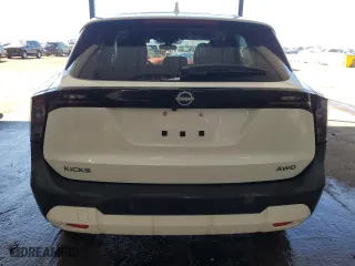 2025 Nissan Kicks SV with VIN 3N8AP6CB5SL352968, listed as a Copart auction lot 50879905 with 3,846 mi miles and Clean Title. Bid and sale history available at carsss.com. Image 6.