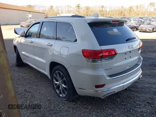 2020 Jeep Grand Cherokee Summit with VIN 1C4RJFJT0LC163752, listed as a IAAI auction lot 38725572 with 49,652 mi miles and . Bid and sale history available at DreamBid. Image 3.