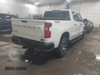 2020 Chevrolet Silverado 1500 LT Trail Boss with VIN 1GCPYFED6LZ209619, listed as a IAAI auction lot 41571604 with 51,753 mi miles. Bid and sale history available at carsss.com. Image 4.