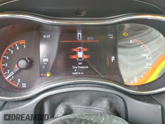 2014 Dodge Durango Limited z VIN 1C4RDHDG8EC973635, wystawiony jako Copart lot #44168715 z przebiegiem 194 814 mil mil oraz Szkoda całkowita • Salvage title. Historia ofert i sprzedaży dostępna na DreamBid. Obrazek 9.
