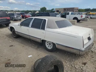 1994 Cadillac Fleetwood z VIN 1G6DW52P4RR727421, wystawiony jako Copart lot #61037024 z przebiegiem Nie podano mil oraz Szkoda całkowita • Salvage title. Historia ofert i sprzedaży dostępna na DreamBid. Obrazek 2.