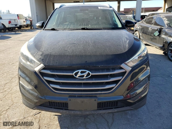 2016 Hyundai Tucson SE with VIN KM8J33A45GU133205, listed as a Copart auction lot 41805555 with 0 mi miles and Salvage Title. Bid and sale history available at carsss.com. Image 5.