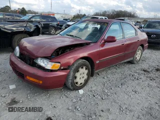1996 Honda Accord LX with VIN 1HGCD5631TA289387, listed as a Copart auction lot 43986815 with 158,217 mi miles and Salvage Title. Bid and sale history available at carsss.com. Image 1.