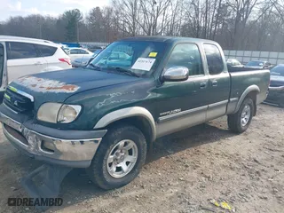 2000 Toyota Tundra SR5 with VIN 5TBRT3417YS052939, listed as a IAAI auction lot 41517674 with 350,503 mi miles. Bid and sale history available at carsss.com. Image 17.