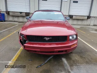 2007 Ford Mustang Deluxe with VIN 1ZVFT84N275353646, listed as a Copart auction lot 51713595 with 189,090 mi miles and Salvage Title. Bid and sale history available at carsss.com. Image 5.
