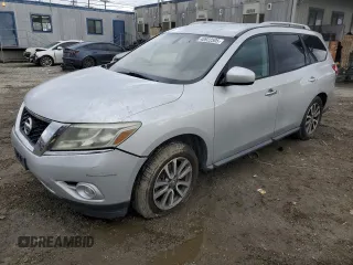 2014 Nissan Pathfinder SL with VIN 5N1AR2MM6EC631372, listed as a Copart auction lot 48922505 with 182,189 mi miles and Clean Title. Bid and sale history available at carsss.com. Image 1.