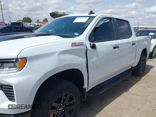 2025 Chevrolet Silverado 1500 with VIN 3GCUKFE84SG146400, listed as a IAAI auction lot 41932799 with 4,683 mi miles and . Bid and sale history available at DreamBid. Image 12.