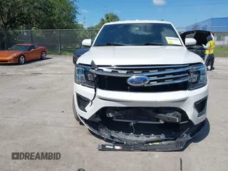 2019 Ford Expedition XLT with VIN 1FMJU1HT3KEA10827, listed as a IAAI auction lot 42016508 with 83,286 mi miles. Bid and sale history available at carsss.com. Image 12.