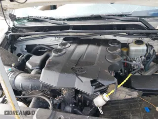 2010 Toyota 4Runner SR5 with VIN JTEZU5JR0A5003972, listed as a IAAI auction lot 41557522 with 0 mi miles. Bid and sale history available at carsss.com. Image 10.