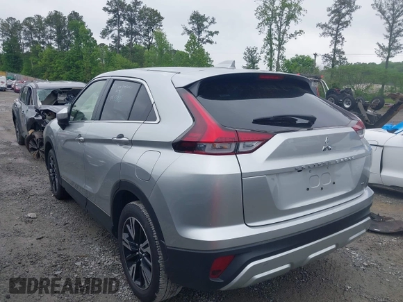 2024 Mitsubishi Eclipse Cross SE with VIN JA4ATWAA2RZ043201, listed as a IAAI auction lot 42103586 with 24,968 mi miles and . Bid and sale history available at DreamBid. Image 13.