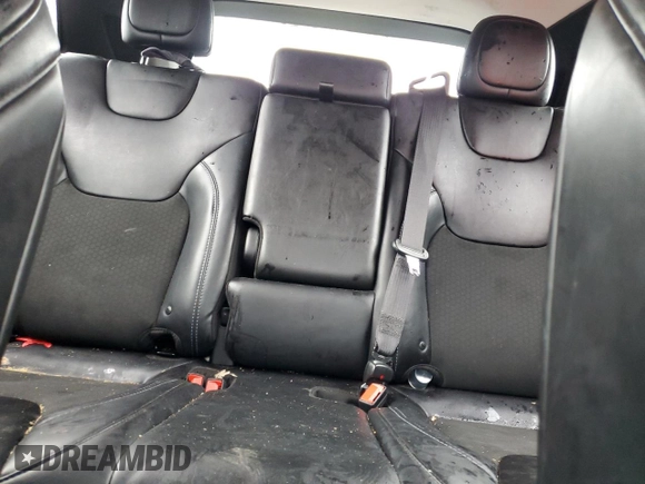 2019 Jeep Cherokee Latitude Plus z VIN 1C4PJLLB9KD454527, wystawiony jako Copart lot #50931235 z przebiegiem 108 543 mil mil oraz Szkoda całkowita • Salvage title. Historia ofert i sprzedaży dostępna na DreamBid. Obrazek 10.