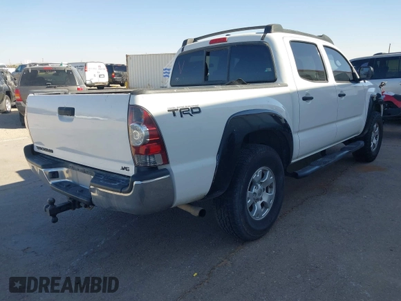2011 Toyota Tacoma PreRunner with VIN 3TMJU4GN8BM111705, listed as a IAAI auction lot 41817612 with 212,334 mi miles and . Bid and sale history available at DreamBid. Image 4.