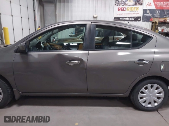 2016 Nissan Versa SV with VIN 3N1CN7AP4GL880090, listed as a IAAI auction lot 41967937 with 101,818 mi miles and . Bid and sale history available at DreamBid. Image 15.