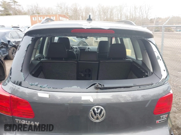 2017 Volkswagen Tiguan S with VIN WVGBV7AX5HK028788, listed as a IAAI auction lot 41699615 with 113,608 mi miles and . Bid and sale history available at DreamBid. Image 6.