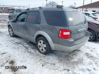 2006 Ford Freestyle SEL with VIN 1FMZK02186GA31449, listed as a IAAI auction lot 41628122 with 193,182 mi miles. Bid and sale history available at carsss.com. Image 3.