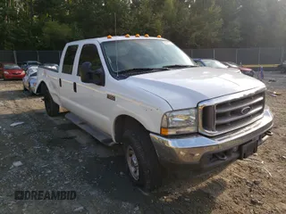 2004 Ford F-250 XL z VIN 1FTNW21SX4EC48491, wystawiony jako Copart lot #88038395 z przebiegiem 87 140 mil mil oraz Nie do naprawy • Non repairable. Historia ofert i sprzedaży dostępna na DreamBid. Obrazek 1.
