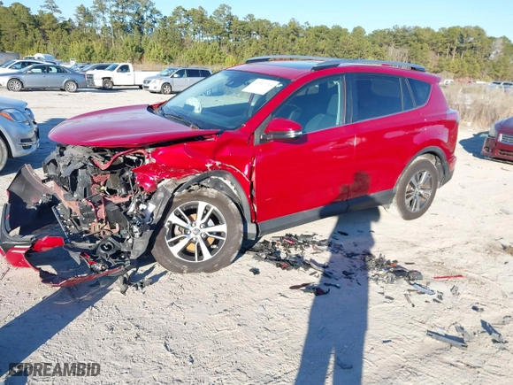 2017 Toyota RAV4 XLE with VIN 2T3RFREV7HW661708, listed as a IAAI auction lot 41367714 with 121,457 mi miles. Bid and sale history available at carsss.com. Image 20.