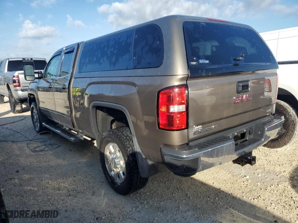 2015 GMC Sierra 2500HD SLE with VIN 1GT22YEGXFZ100621, listed as a Copart auction lot 78030174 with 107,361 mi miles and Salvage Title. Bid and sale history available at carsss.com. Image 2.