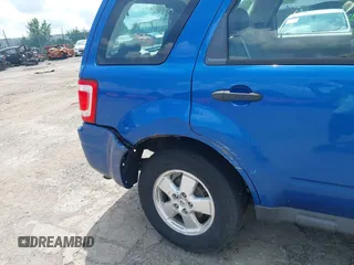 2011 Ford Escape XLS with VIN 1FMCU9C71BKC61798, listed as a IAAI auction lot 42692992 with 206,061 mi miles and . Bid and sale history available at DreamBid. Image 6.