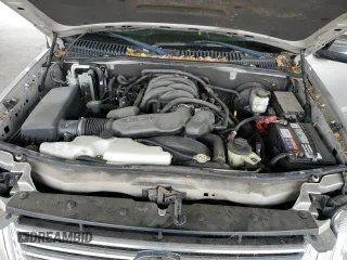 2008 Ford Explorer Limited с VIN 1FMEU758X8UB31972, выставлен на аукционе Copart как лот 53743895 с пробегом 161 030 миль миль и Чистый • Clean title. История ставок и продаж доступна на DreamBid. Изображение 11.