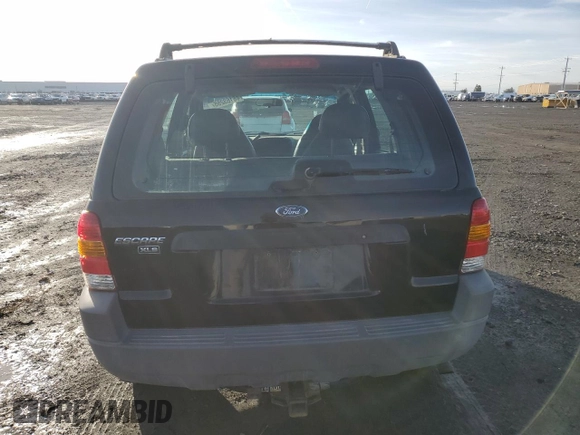 2001 Ford Escape XLS with VIN 1FMYU02101KE82516, listed as a Copart auction lot 46163255 with 190,989 mi miles and Salvage Title. Bid and sale history available at carsss.com. Image 6.