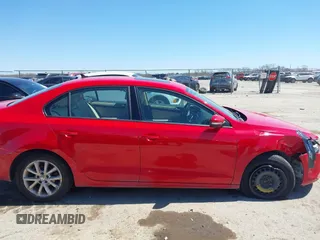 2012 Volkswagen Jetta Sedan SE w/Convenience PZEV with VIN 3VWDP7AJ8CM414073, listed as a IAAI auction lot 41838694 with 172,644 mi miles. Bid and sale history available at carsss.com. Image 13.