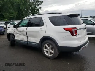 2017 Ford Explorer XLT with VIN 1FM5K8DH8HGC59185, listed as a Copart auction lot 62976445 with 139,304 mi miles and Salvage title. Bid and sale history available at DreamBid. Image 2.
