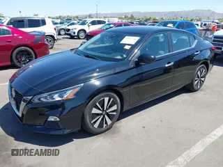 2022 Nissan Altima SV z VIN 1N4BL4DVXNN351088, wystawiony jako IAAI lot #42072706 z przebiegiem 83 496 mil mil oraz . Historia ofert i sprzedaży dostępna na DreamBid. Obrazek 17.