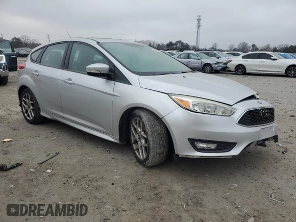 2015 Ford Focus SE with VIN 1FADP3K26FL346080, listed as a Copart auction lot 48928915 with 132,240 mi miles and Salvage Title. Bid and sale history available at carsss.com. Image 4.