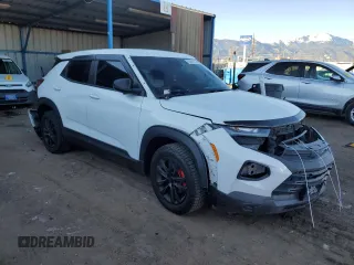 2022 Chevrolet TrailBlazer LS with VIN KL79MNSL8NB013099, listed as a Copart auction lot 83608234 with 0 mi miles and Non Repairable. Bid and sale history available at carsss.com. Image 4.