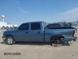 2006 Chevrolet Silverado 1500 LT1 with VIN 2GCEK13Z961322732, listed as a IAAI auction lot 41569252 with 306,896 mi miles. Bid and sale history available at carsss.com. Image 15.