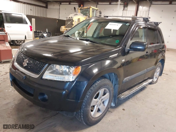 2008 Suzuki Grand Vitara XSport w/Snrf with VIN JS3TD944684100239, listed as a IAAI auction lot 41559717 with 94,468 mi miles. Bid and sale history available at carsss.com. Image 17.