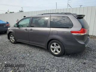2011 Toyota Sienna LE AAS with VIN 5TDKK3DC0BS069554, listed as a Copart auction lot 60604095 with 188,997 mi miles and Clean title. Bid and sale history available at DreamBid. Image 2.
