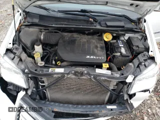 2015 Chrysler Town & Country Touring-L with VIN 2C4RC1CG2FR697750, listed as a Copart auction lot 81573604 with 168,701 mi miles and Salvage Title. Bid and sale history available at carsss.com. Image 12.