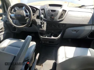 2019 Ford Transit z VIN 1FTYR2ZM7KKA08680, wystawiony jako Copart lot #71818084 z przebiegiem 258 678 mil mil oraz Szkoda całkowita • Salvage title. Historia ofert i sprzedaży dostępna na DreamBid. Obrazek 8.