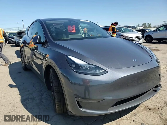 2023 Tesla Model Y Performance z VIN 7SAYGDEF9PF865129, wystawiony jako Copart lot #50228735 z przebiegiem Nie podano mil oraz Szkoda całkowita • Salvage title. Historia ofert i sprzedaży dostępna na DreamBid. Obrazek 11.