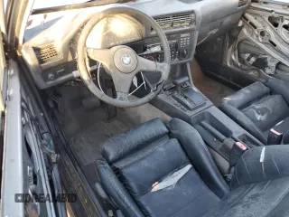 1989 BMW 3 Series z VIN WBABB2303K8861961, wystawiony jako Copart lot #78730614 z przebiegiem 98 944 mil mil oraz Czysty tytuł • Clean title. Historia ofert i sprzedaży dostępna na DreamBid. Obrazek 8.