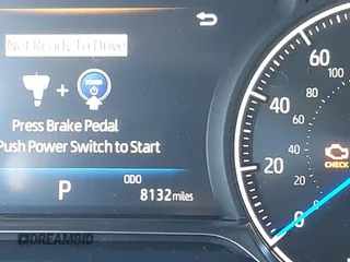 2024 Toyota Venza LE z VIN JTEAAAAH9RJ156729, wystawiony jako IAAI lot #41210034 z przebiegiem 8 132 mil mil oraz . Historia ofert i sprzedaży dostępna na DreamBid. Obrazek 15.