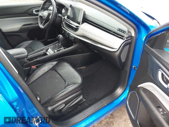 2022 Jeep Compass Latitude с VIN 3C4NJDBB8NT135441, выставлен на аукционе IAAI как лот 41776020 с пробегом 19 015 миль миль и . История ставок и продаж доступна на DreamBid. Изображение 5.