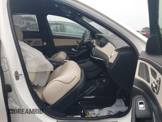 2019 Mercedes-Benz S 63 AMG with VIN WDDUG8JB6KA431294, listed as a IAAI auction lot 39937678 with 84,682 mi miles and . Bid and sale history available at DreamBid. Image 5.