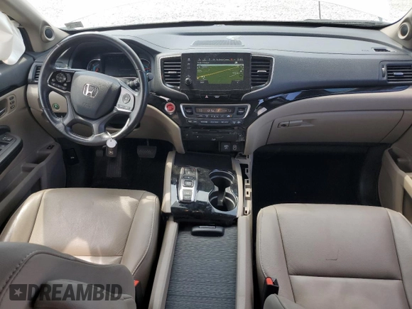 2019 Honda Pilot Touring 8-Passenger with VIN 5FNYF6H96KB067035, listed as a Copart auction lot 63933195 with 46,514 mi miles and Salvage title. Bid and sale history available at DreamBid. Image 8.