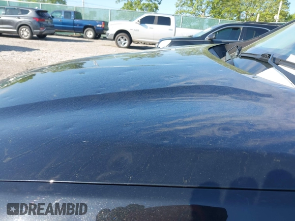 2019 Chevrolet Traverse LT Cloth z VIN 1GNERGKW3KJ292477, wystawiony jako IAAI lot #42123155 z przebiegiem 102 233 mil mil oraz . Historia ofert i sprzedaży dostępna na DreamBid. Obrazek 6.