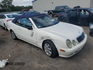 2002 Mercedes-Benz CLK 320/430 with VIN WDBLK65G52T127052, listed as a Copart auction lot 67317544 with 160,904 mi miles and Salvage Title. Bid and sale history available at DreamBid. Image 4.