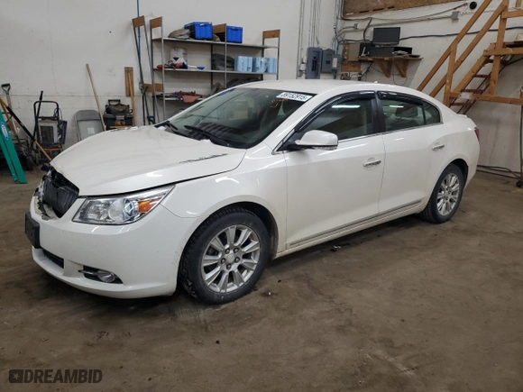 2013 Buick LaCrosse Leather with VIN 1G4GC5ER8DF200665, listed as a Copart auction lot 89152915 with 124,183 mi miles and Non Repairable. Bid and sale history available at carsss.com. Image 1.