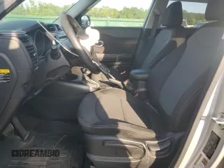 2018 Kia Soul + with VIN KNDJP3A50J7560864, listed as a Copart auction lot 53002155 with 43,968 mi miles and Salvage Title. Bid and sale history available at carsss.com. Image 7.