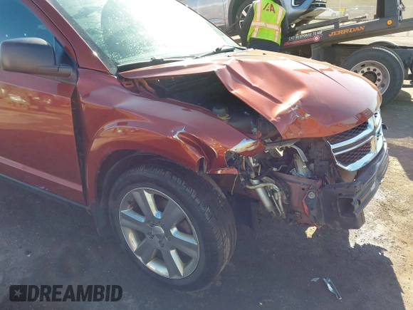 2014 Dodge Journey American Value Pkg with VIN 3C4PDCAB9ET316642, listed as a IAAI auction lot 42050437 with 184,742 mi miles. Bid and sale history available at carsss.com. Image 6.