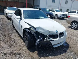 2008 BMW 3 Series 335i z VIN WBAWL73508PX54727, wystawiony jako IAAI lot #42173749 z przebiegiem 152 125 mil mil oraz . Historia ofert i sprzedaży dostępna na DreamBid. Obrazek 1.