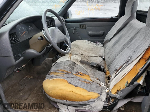1995 Toyota Pickup with VIN JT4RN81AXS5201652, listed as a Copart auction lot 50661685 with 231,649 mi miles and Salvage title. Bid and sale history available at DreamBid. Image 7.