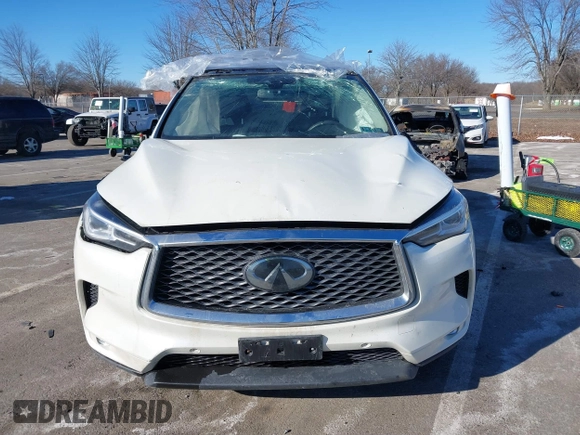 2020 Infiniti QX50 Essential with VIN 3PCAJ5M37LF111864, listed as a IAAI auction lot 41448436 with 54,337 mi miles and . Bid and sale history available at DreamBid. Image 12.